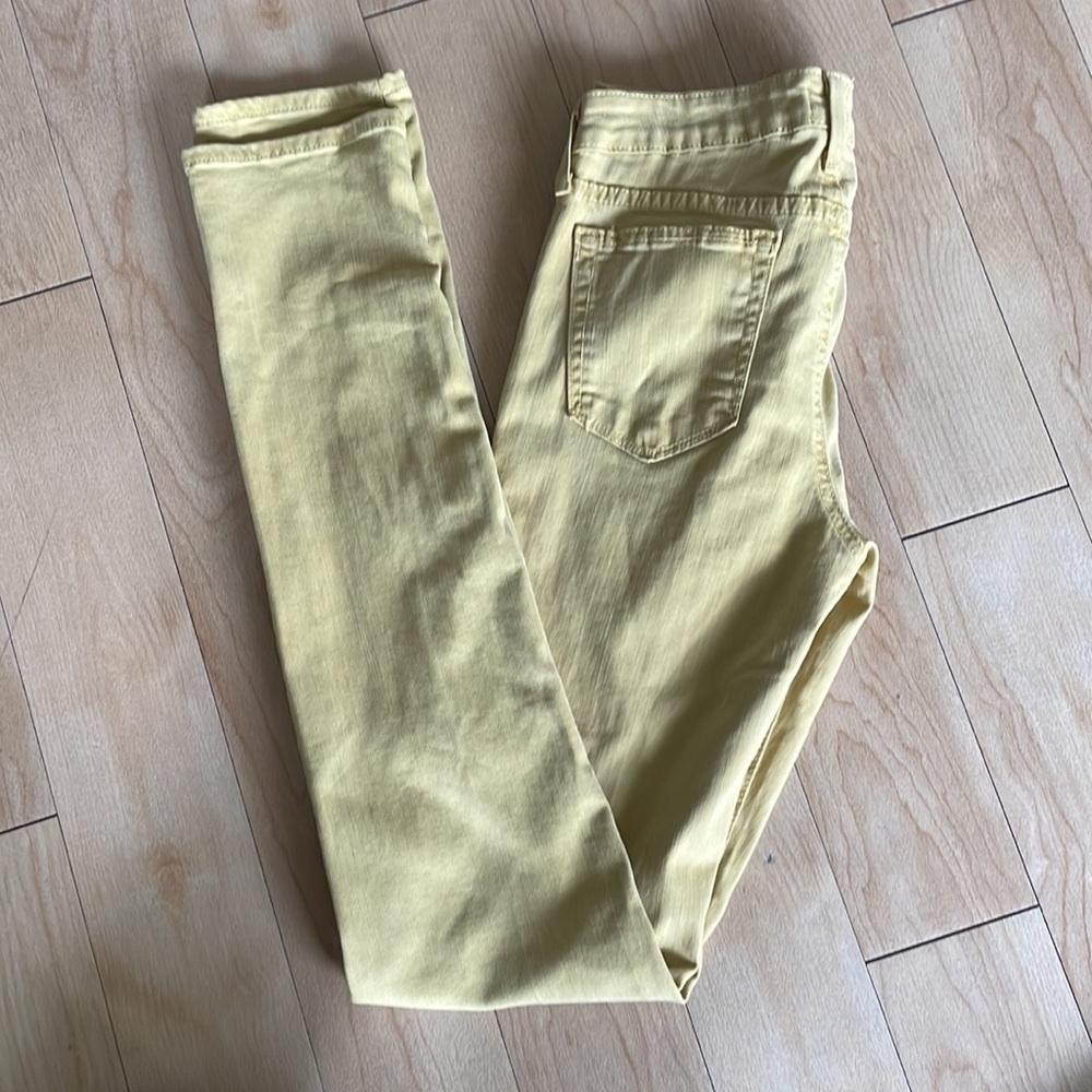 JB Just black mustard color denim jeans size 28 unique find